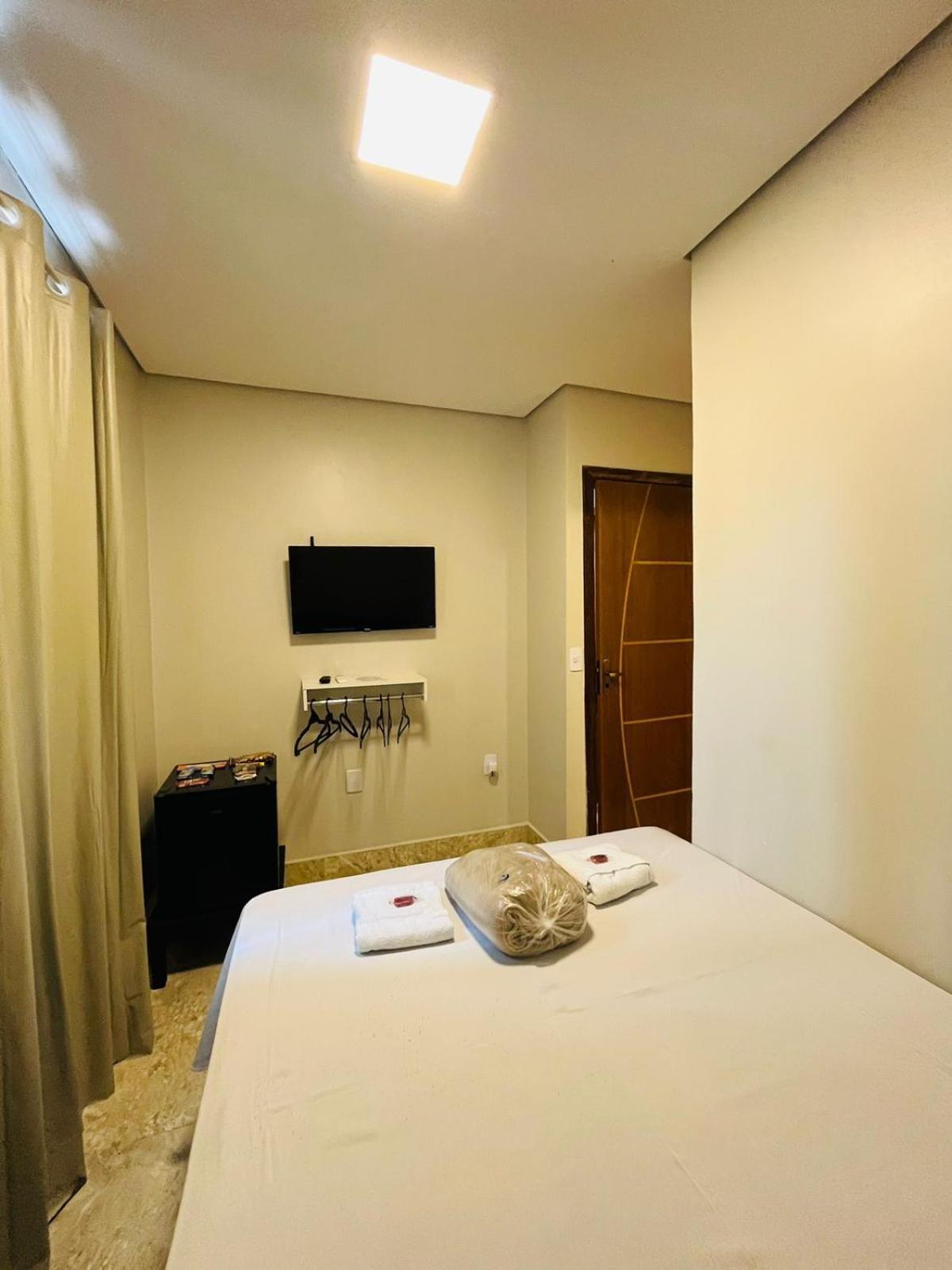 Hotel Riacho Taguatinga Kültér fotó